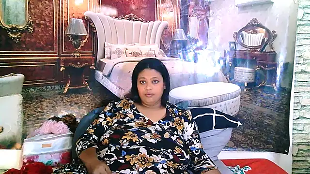 IndianYummy live sex cam