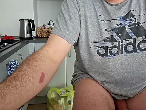 ghost430000's cam snapshot