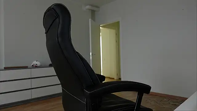 Richard_Dullas's cam snapshot