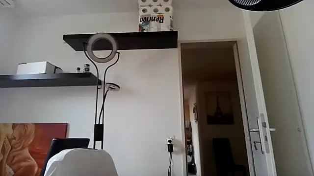 alpha-hunk's cam snapshot