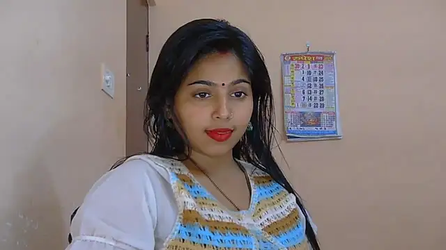 Cute-Simmi69 live sex cam
