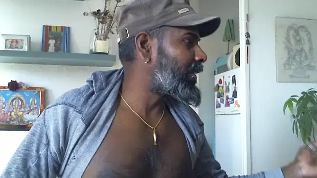 frenchblackc31's cam snapshot