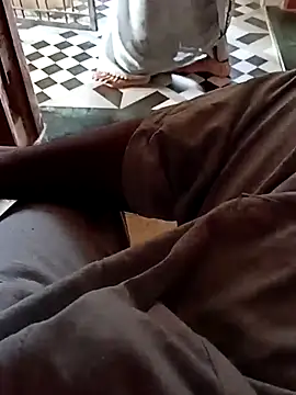 IDreamCum live sex cam