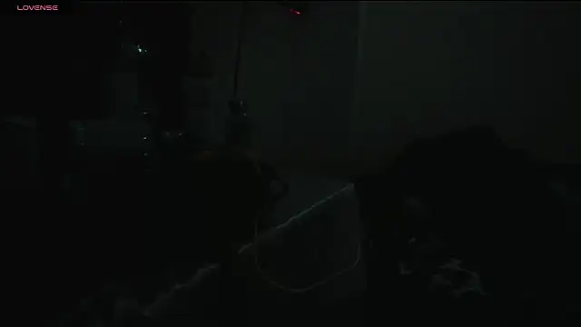 zou_quira live sex cam