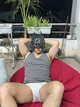 anhkiet_huang's cam snapshot