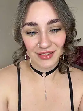 KiraBarlows live sex cam
