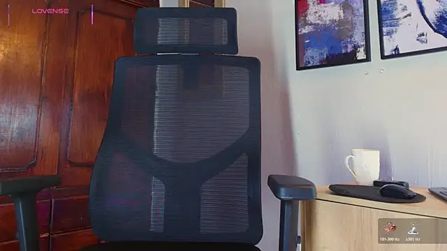 HenryBenso live sex cam