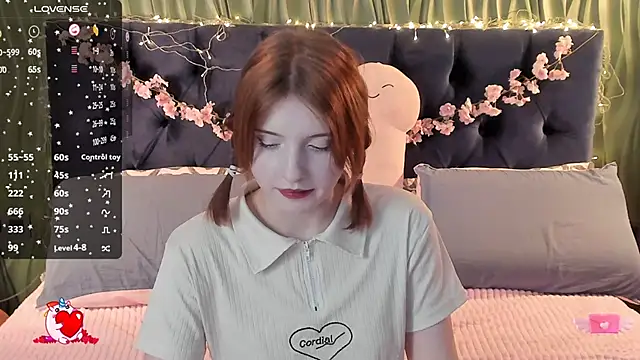 AliceLanley live sex cam