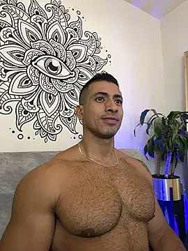 aaroncolombia live sex cam
