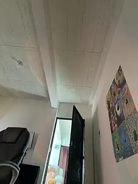 aly_golden_ live sex cam