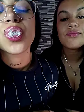 Carla_Bennett__ live sex cam