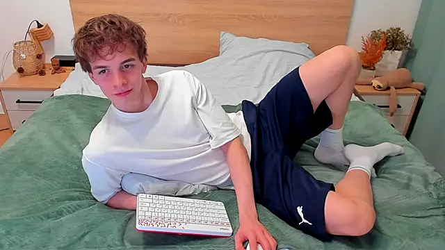 Fandi_777 live sex cam