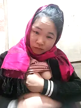 may-squirl's cam snapshot