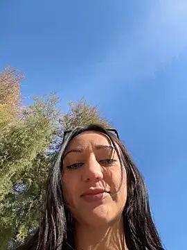 Ninabigtitied live sex cam