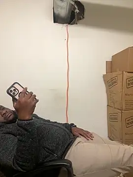 africandickxxl live sex cam