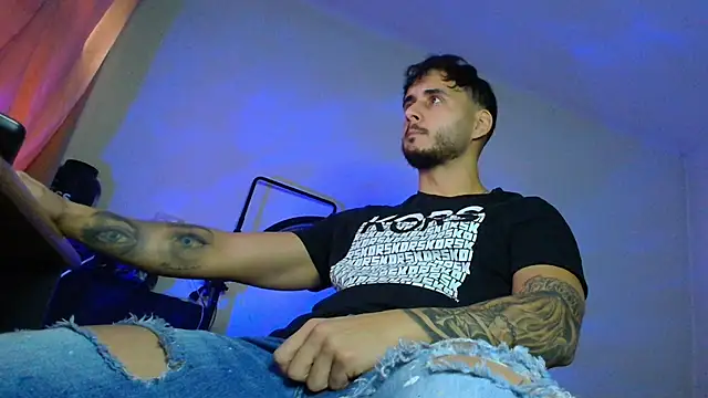 XanderCage99 live sex cam