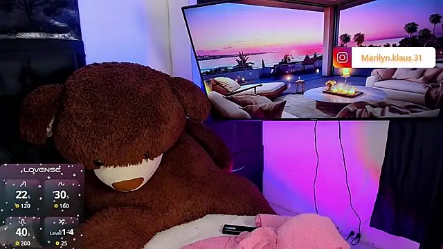 Maryonthemoon live sex cam