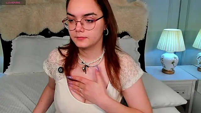 Lily__Evans's cam snapshot