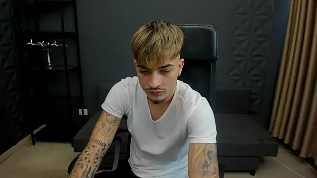 BrandonTate's cam snapshot