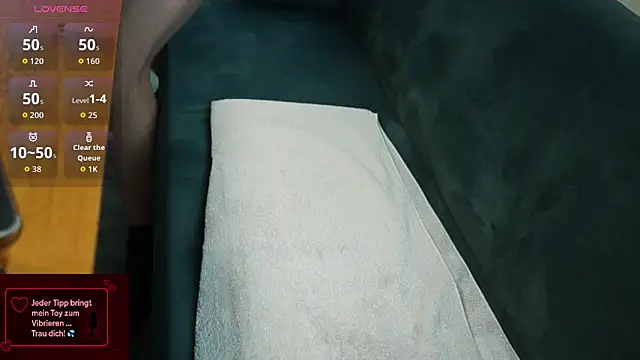 vibewithmee's cam snapshot