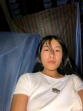 LylyOx9's cam snapshot