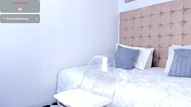 Alex_cute77 live sex cam