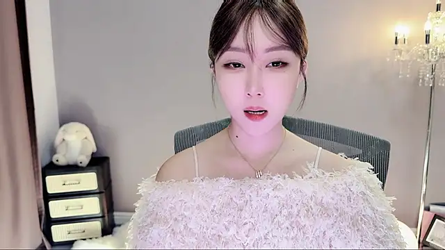 Tieziii live sex cam