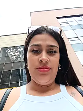 Latina_sexy1 live sex cam