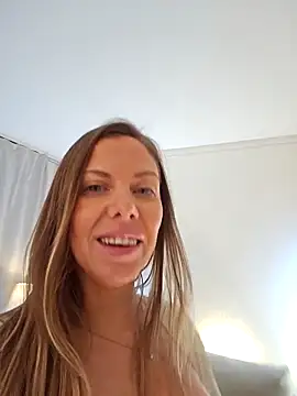 Nova-Lee live sex cam