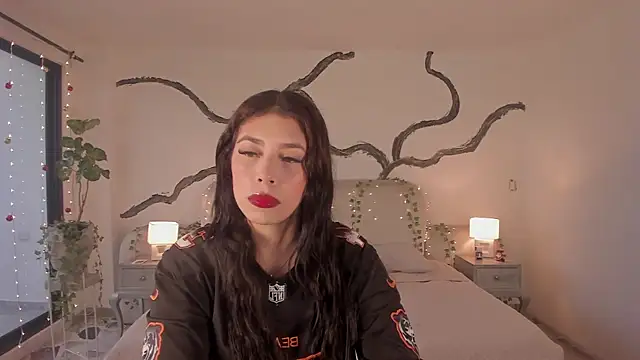 AsiaMillerr_ live sex cam