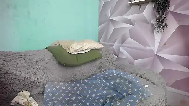 krityn_12 live sex cam