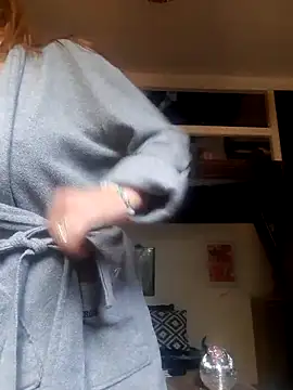 gildamilf live sex cam