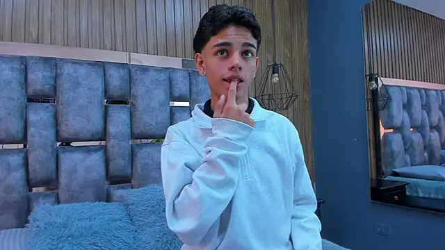 owen__johnson live sex cam