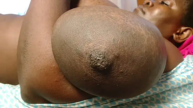 titi_fiesta live sex cam