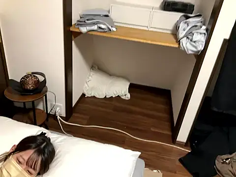 ONI-Ikase-kun live sex cam