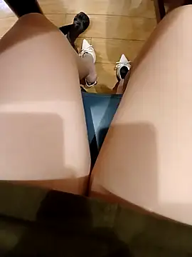 Mina-02 live sex cam