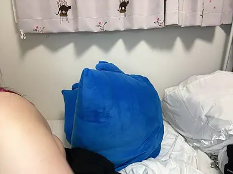 YUKINA_00's cam snapshot