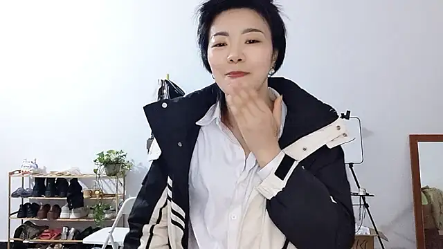 adele8731's cam snapshot