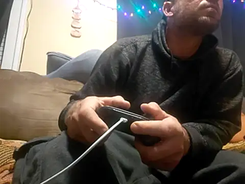 Brucejuce6669 live sex cam
