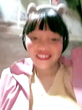 Minkine022 live sex cam