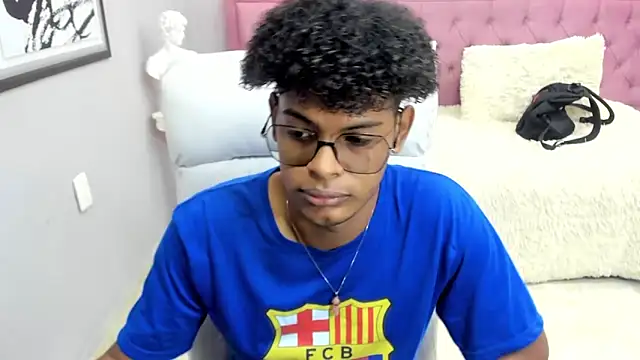 boylittle19cm live sex cam