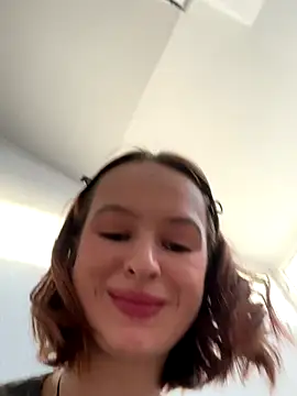 hani_obsessed's cam snapshot