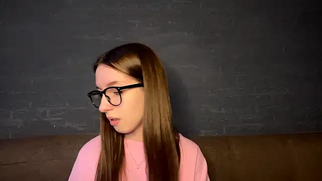 CindaWinn's cam snapshot