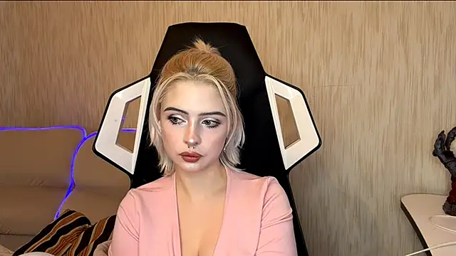 DayleSileo's cam snapshot