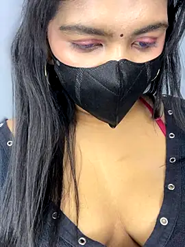 __Thenmozh__'s cam snapshot