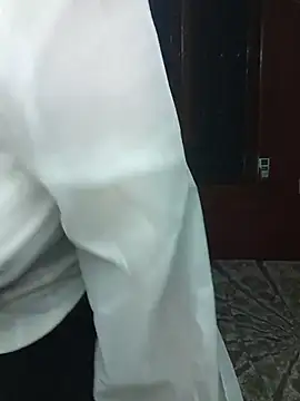 Isha_Sax's cam snapshot