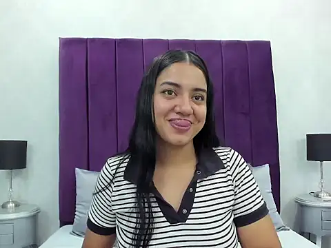 SalomeLee's cam snapshot