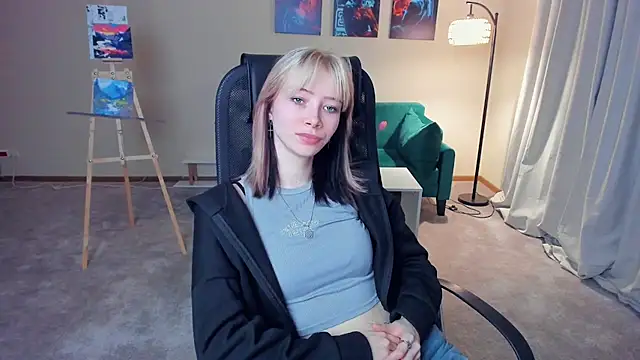 AuraMcvea's cam snapshot