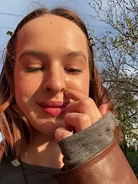 hani_obsessed's cam snapshot