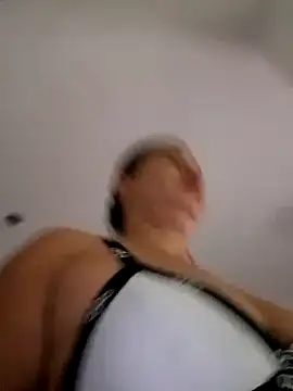 Nknfadina's cam snapshot